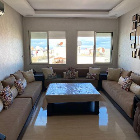 Magnifique Appart F3, Renove, Tres Bien Desservie Casablanca Luaran gambar