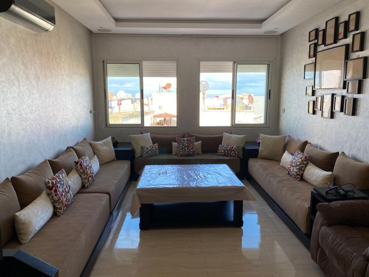 Magnifique Appart F3, Renove, Tres Bien Desservie Casablanca Luaran gambar