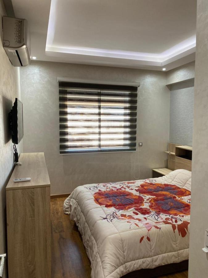 Magnifique Appart F3, Renove, Tres Bien Desservie Casablanca Luaran gambar
