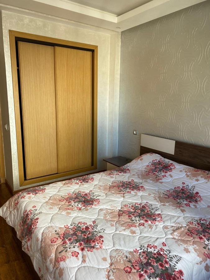 Magnifique Appart F3, Renove, Tres Bien Desservie Casablanca Luaran gambar